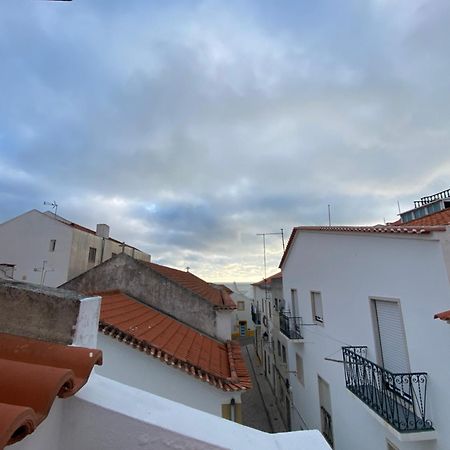 Casa Predio Triplex - Faneca Apartamentos ナザレ エクステリア 写真