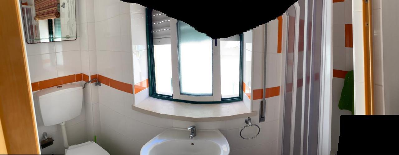 Casa Predio Triplex - Faneca Apartamentos ナザレ エクステリア 写真