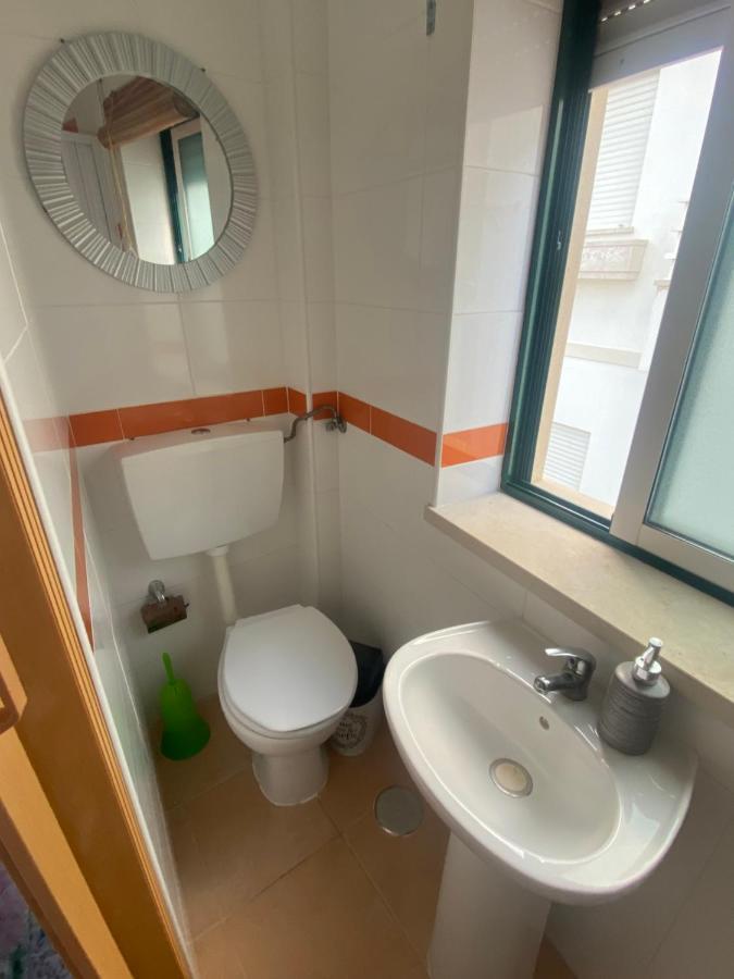 Casa Predio Triplex - Faneca Apartamentos ナザレ エクステリア 写真